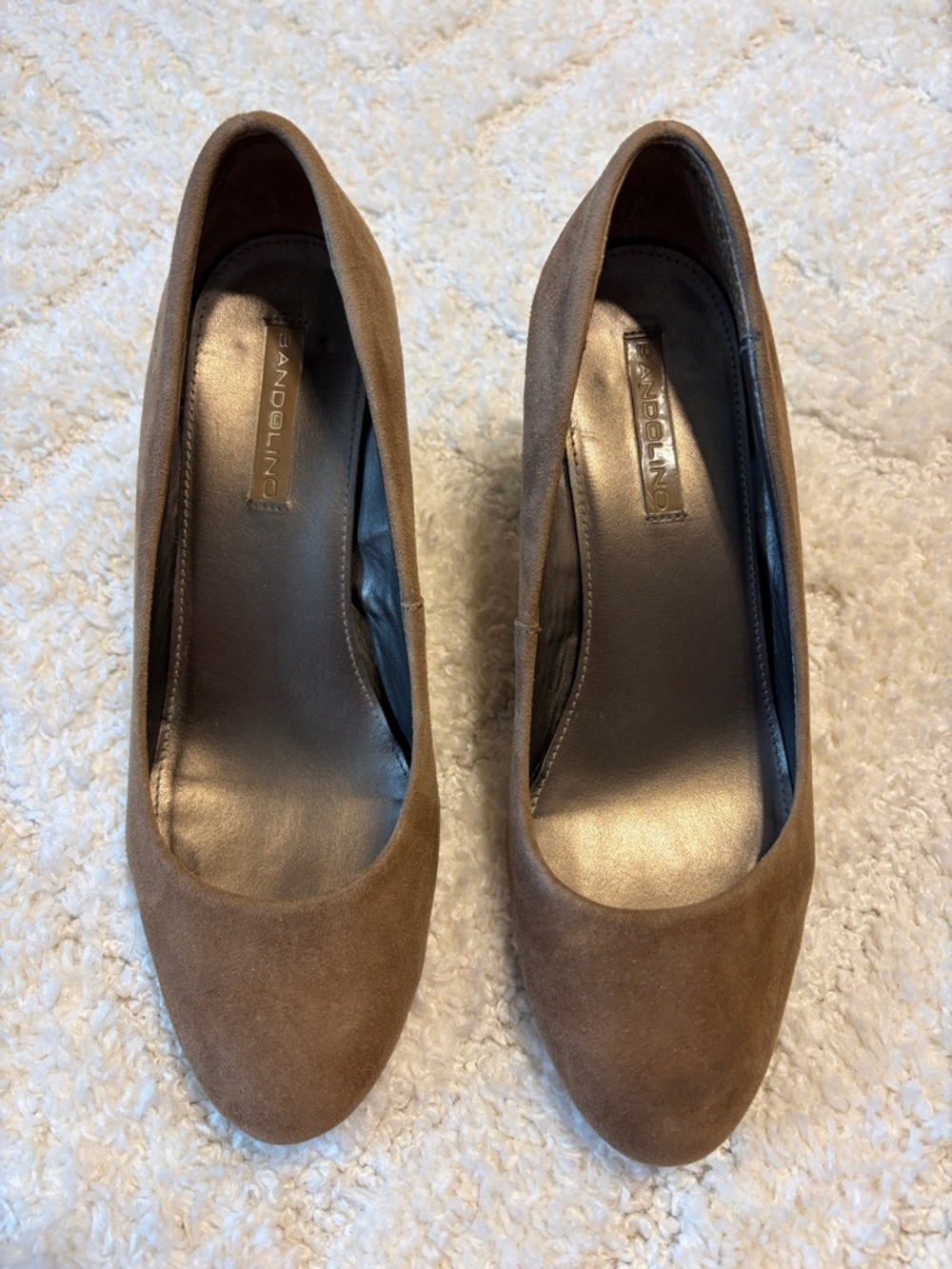 Bandolino Tan Suede Round-Toe Wedge Heel